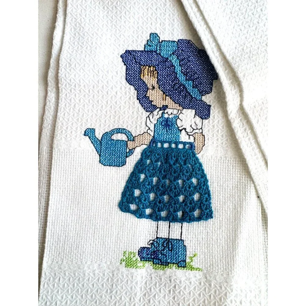 Vintage Crochet Detail Tea Towels Girl and Boy Motif Set of 2
